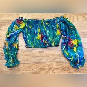 Medium long sleeve crop top